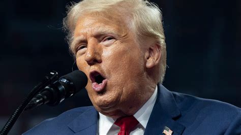 what is trut|Trump Goes Full Fascist in Truth Social Posting Spree .